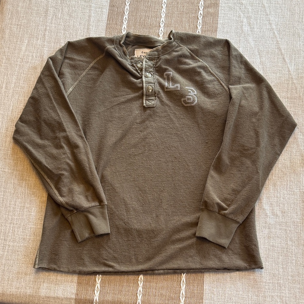 Levi's Signature Green Henley Shirt